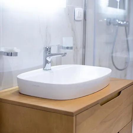 Ginger Apart Otel 4*